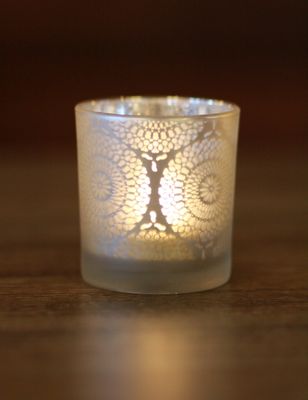 Telysholder med mønster i sølv