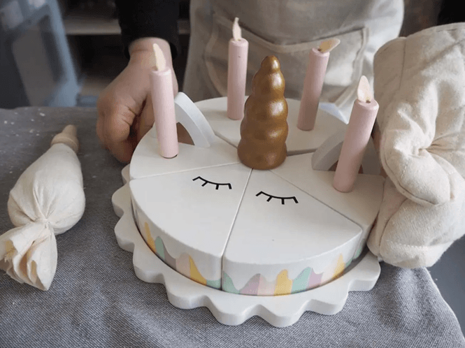 Hovedbilde Bursdagskake - Enhjørning
