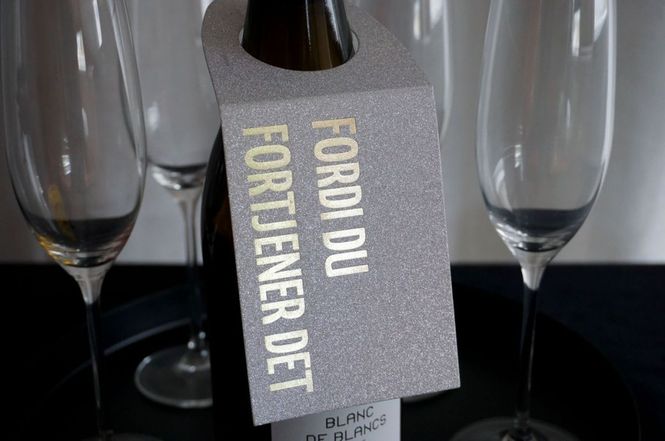 Hovedbilde Flaskekort - Fordi du fortjener det (Glitter)