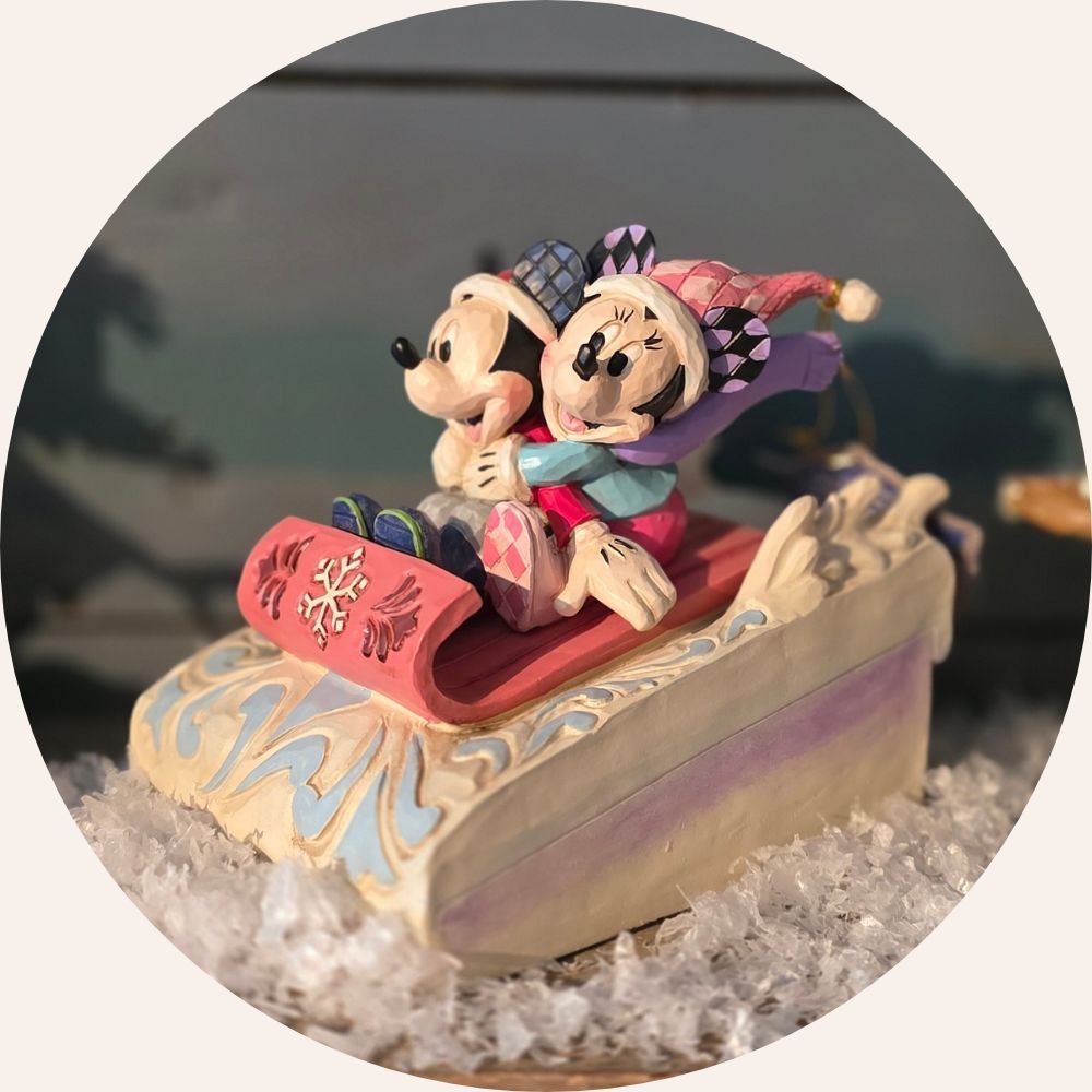 Disney figurer Mikke Mus Ole Brumm Minnie Mus